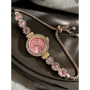 Foreign Trade Chalcedon Bracelet Watch Set With Light Diamond Luxury Live New Fashion Quartz Watch Pull Diamond Female Watch