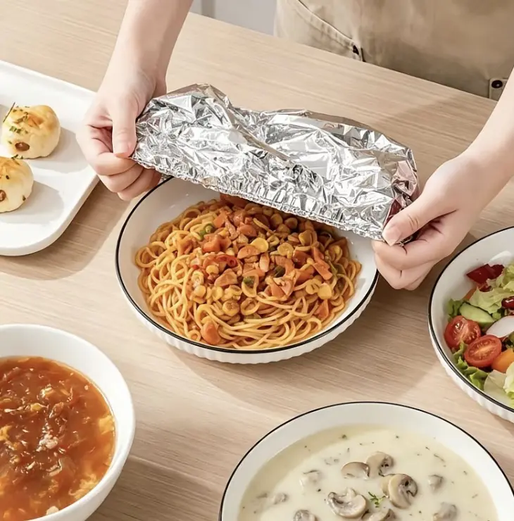 Food-Grade Stretchable Reusable Aluminum Foil Lids, Heat Insulated Insect-Proof Dust Proof Microwave Safe Covers, Universal Fit for Plates, Bowls, Containers, Ideal for Home Kitchen, Picnic and BBQ