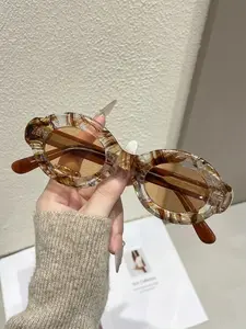 New Korean Retro Oval Small Frame Design Luxury Sunglasses, Trendy Vintage Sunglasses, Millennium Spice Girl Style, Street Fashion Women's Sun Glasses, Trendy Sunglasses