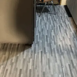 Self-Adhesive Wood Grain Vinyl Floor Tile Roll, Waterproof, Non-Slip, Wear-Resistant, Easy Peel & Stick Flooring for Bathroom, Kitchen, Living Room and Bedroom