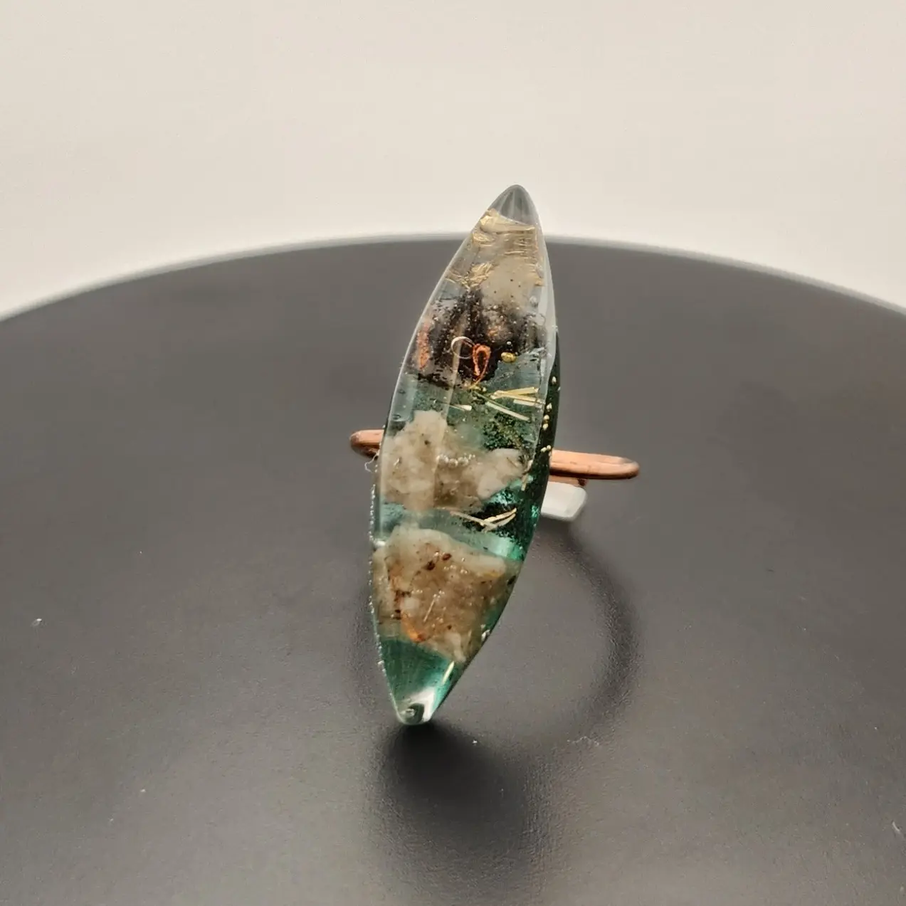 Piezoelectric Copper Ring Energy Protection Jewelry Handmade Piezoelectric Ring for Adults Energy Balance Healing Metaphysical Grounding Unique Statement Piece