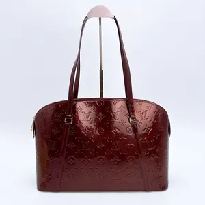 Pre-owned Louis Vuitton leather Shoulder Bags Rouge Fauviste Monogram Vernis Avalon Zipped Bag