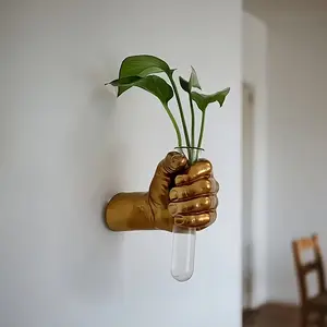 1 Modern Geometric Resin Wall-Mounted Vase - Handheld Wall-Mounted Floral Display, Suitable for Home and Hotel Decor, No Electricity Required, Room Decorative Vase, Artistic Floral Arrangement, Home Decor Accessory, Flower Vase