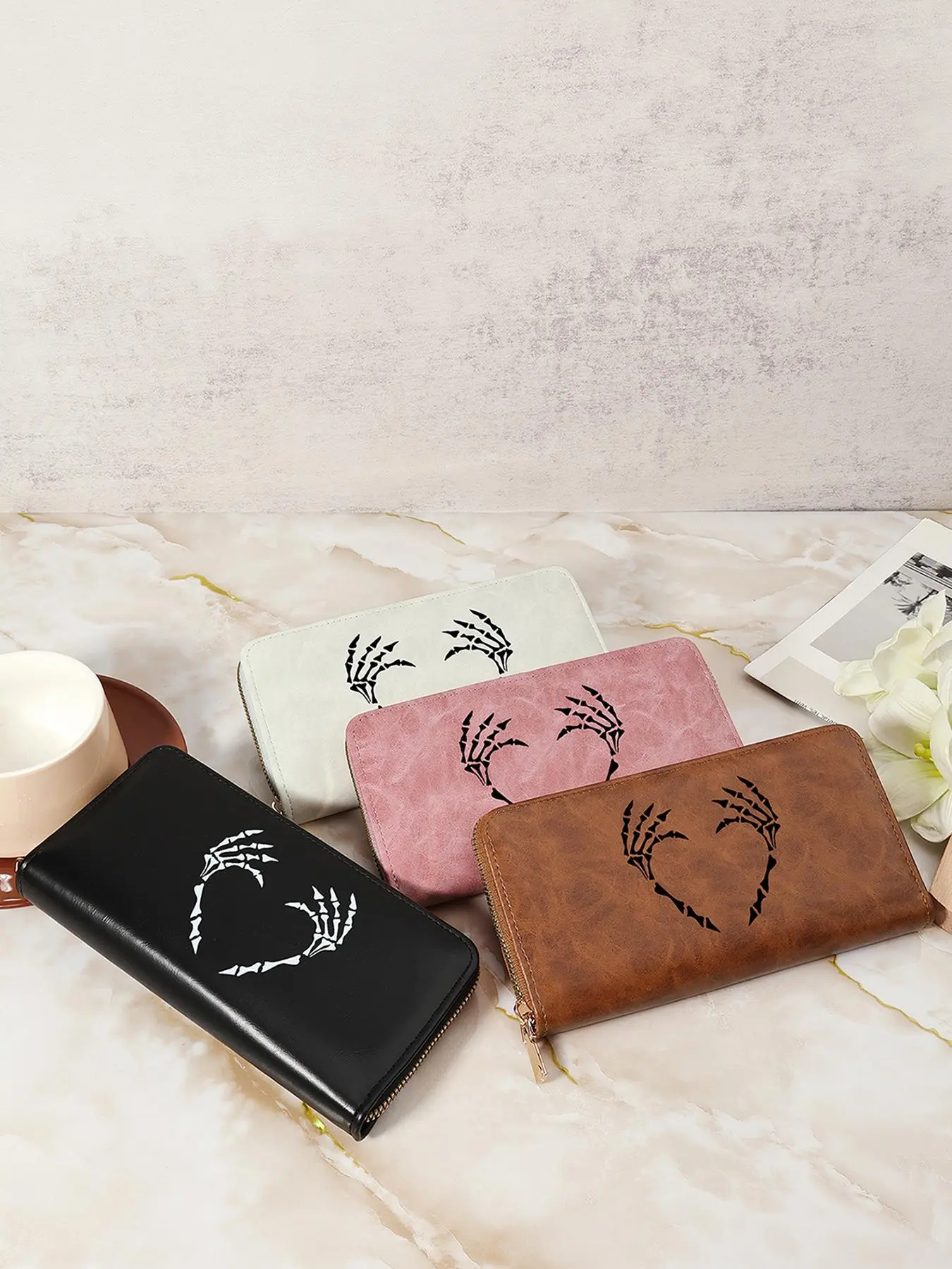 Skull Pattern Long Wallet, Wallet With Zipper, Casual Versatile Zipper Wallet Design Halloween Themed Phone Wallet, Minimalist Large Capacity Card Holder for Women & Girls, Wallets Women