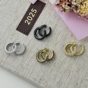 Pavé Ear Cuff – No Piercing CZ Earrings, Minimalist Cartilage Cuff, Dainty Conch Cuff, Adjustable Crystal Ear Wrap, Bridesmaid Gift