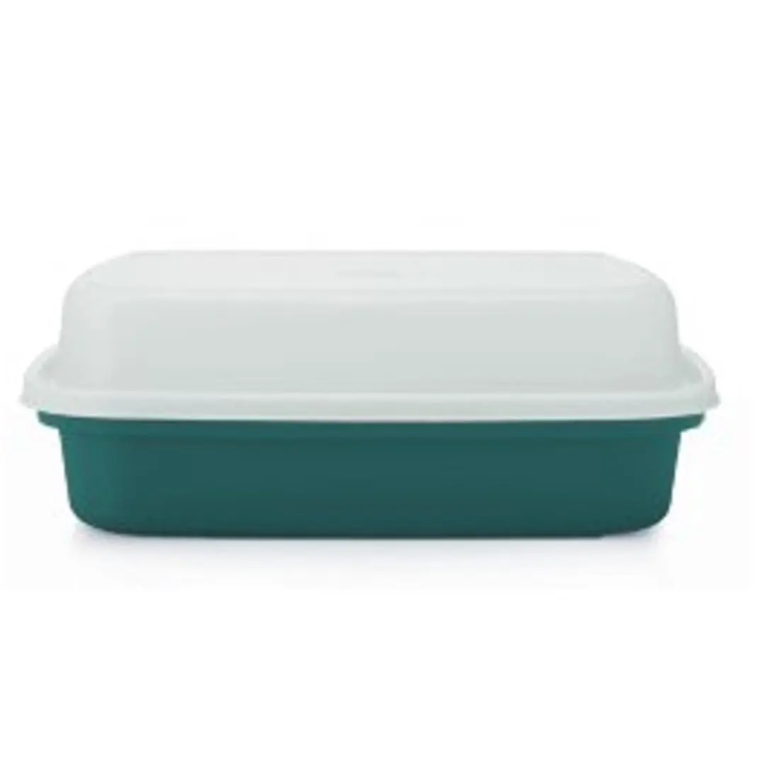 Tupperware Season-Serve Reusable Plastic Kitchen Container (Marinater), 3D Grid Pattern for Even Flavoring, Tight Cover for Freshness, Ideal for Pork Marinades, Also Great For Breading And Dredging, Helps Meats And Veggies Stay Fresher