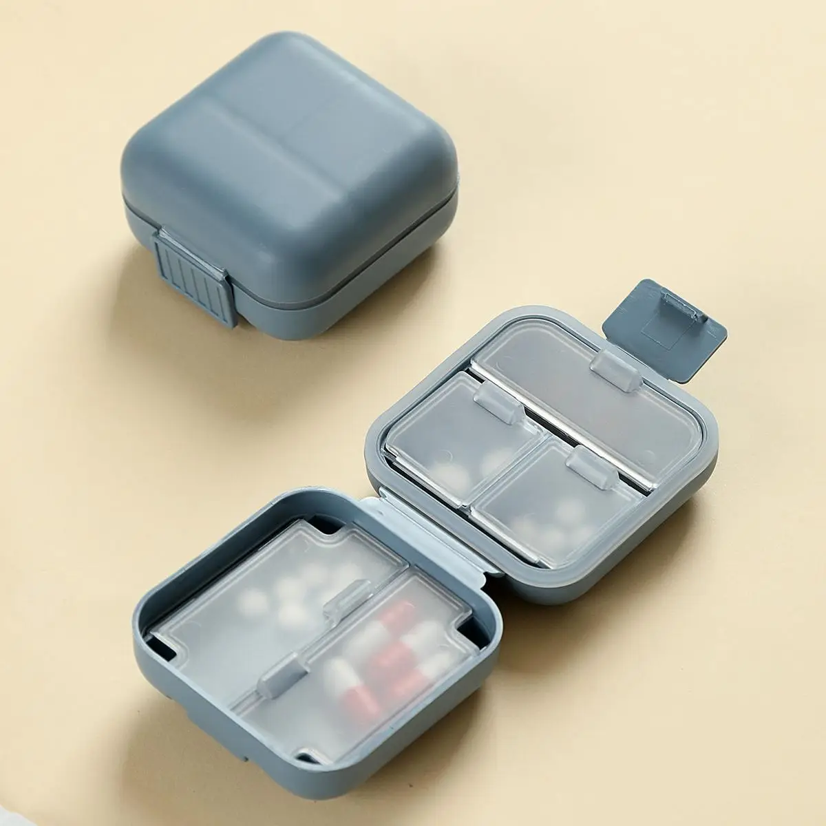 Square Portable Multi-grid Pill Storage Box, 1 Count/2 Counts Multi-grid Medicine Storage Box, Portable Pill Organizer with Lid & Compartments, Compa