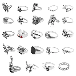 New Dark Hip Hop Skull Spider Playing Cards Retro Ring Set of 24 Pieces - Punk Style Ring Accessories - Christmas and Halloween Gift