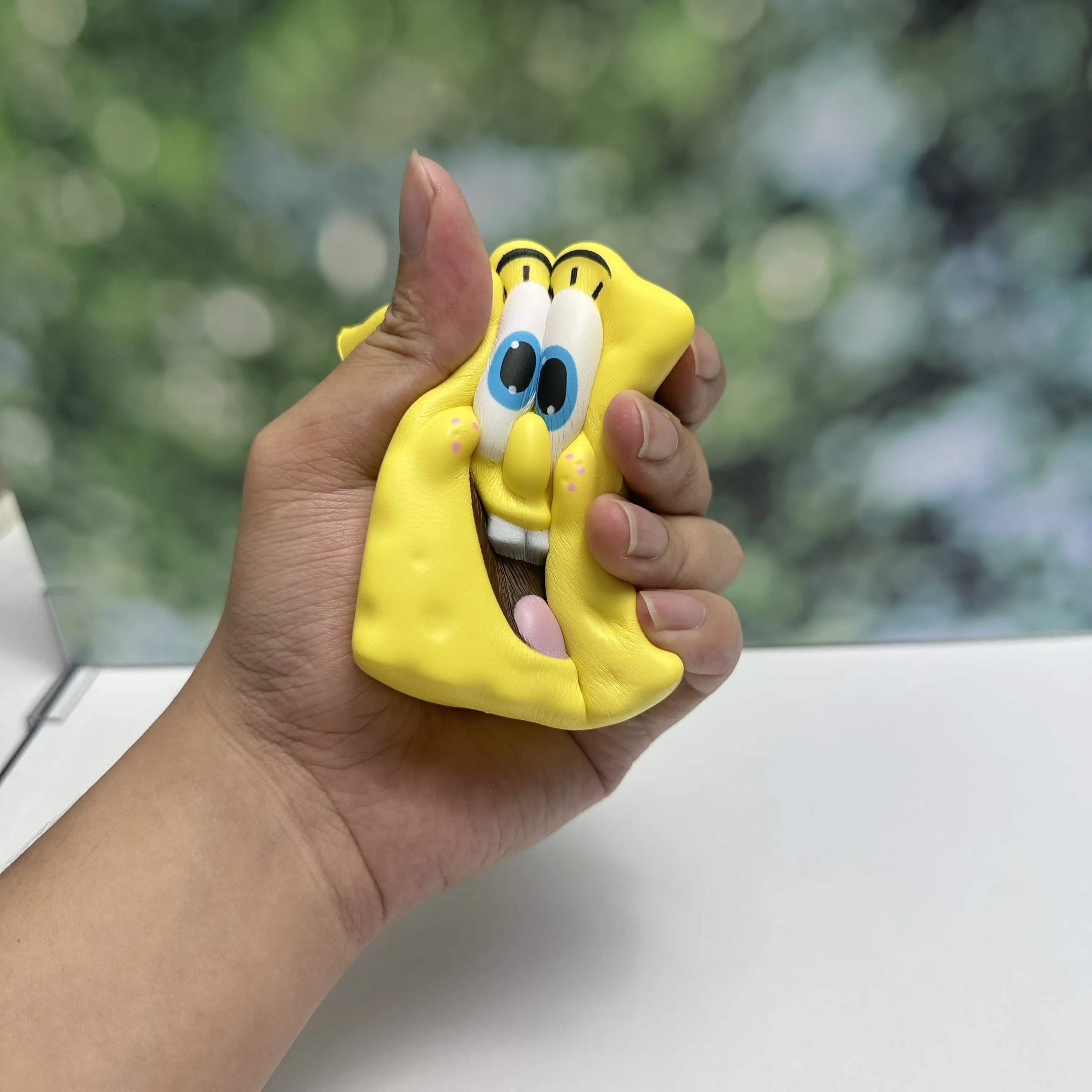 Sponge Shaped Squishy Fidget Toy, Soft Squeeze Stress Relief Toy, Sensory ASMR Desk Toy for Teens & Adults backtoschool