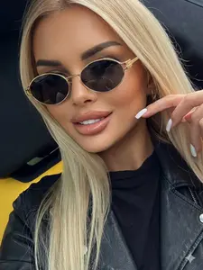 Elegant Oval Women's Glasses, Perfect for Various Occasions, College Style, Ideal for Back-To-School, Stylish Frame