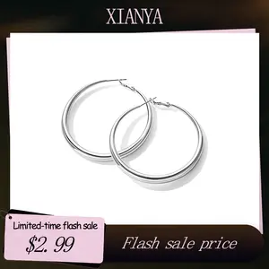 Xianya Hip Hop Big Hoop Earrings - Bold Statement Piece for Street Style Enthusiasts Versatile Stylish Jewelry for Any Occasion