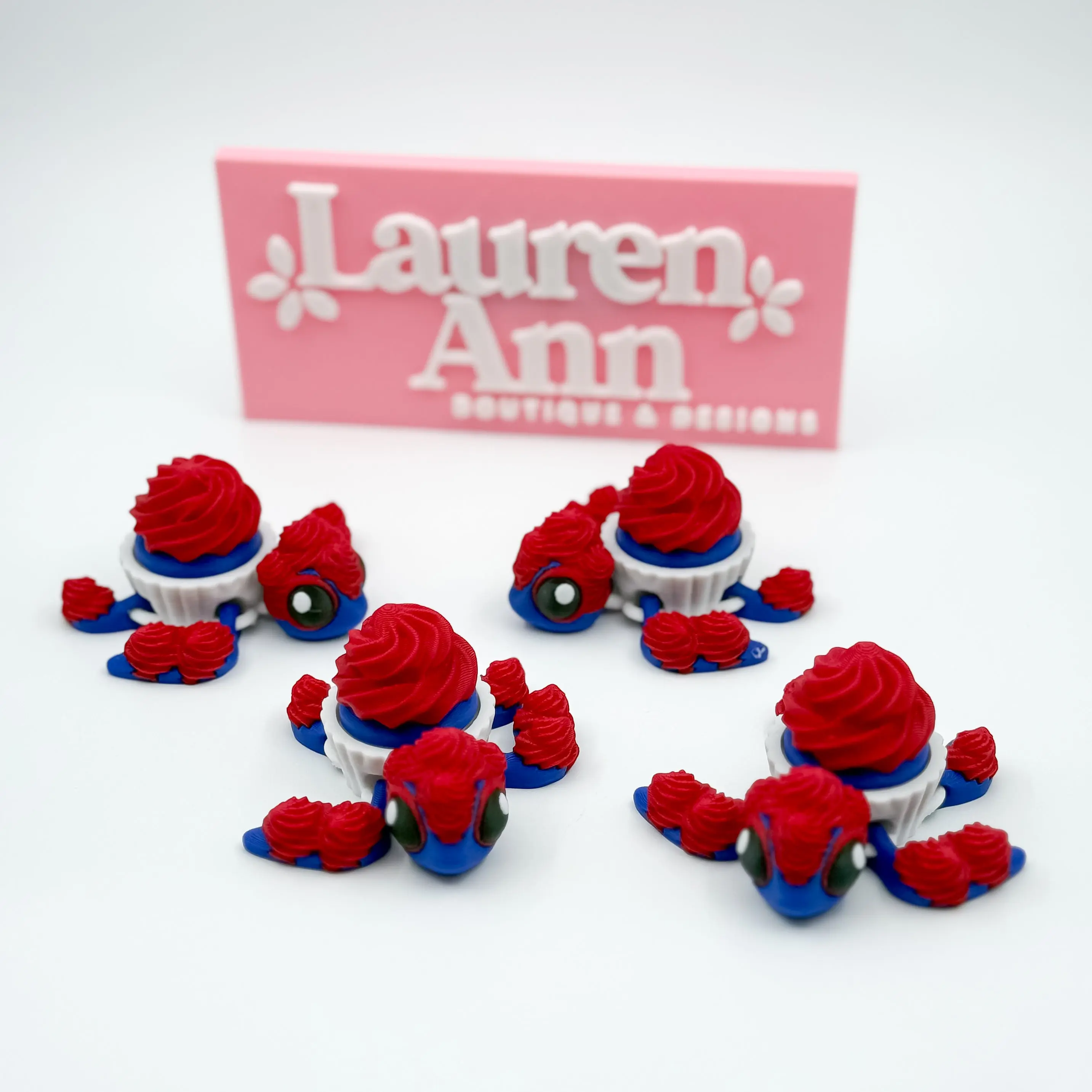 3D Printed 4th of July Cupcake Turtle Clicker Fidget Toy - Palm-Sized Cute Can Design Gentle Fidgeting Keychain, Lightweight Hand-Assembled Unisex PLA Plastic Craft, Recyclable Natural Thermoplastic Polyester, Stress Relief for 8-10 Years & Adults