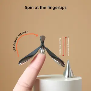 Floating Bird Sculpture Set, Decorative Bottle Opener, Modern Design, Office and Living Room Decoration, Perfect Gift for Friends and Family