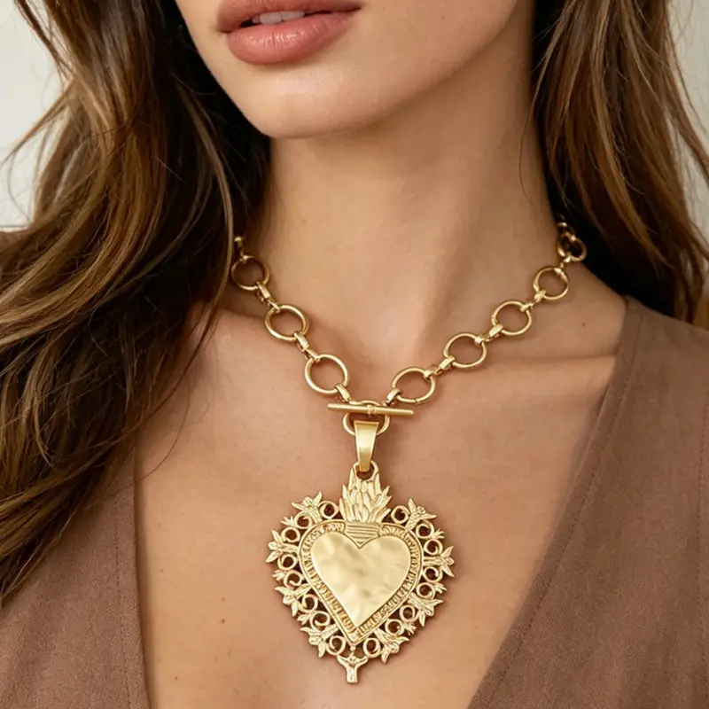 1pc Fashionable Matte Gold & Silver Boho Love Heart Pendant Chunky Chain Necklace, Boho Style Necklace, Suitable For Women's Daily Wear, 18 Inches + 2 Inches Extension Chain, Jewelry Gift For Her, Heart Design Jewelry, Heart Shape Pendant