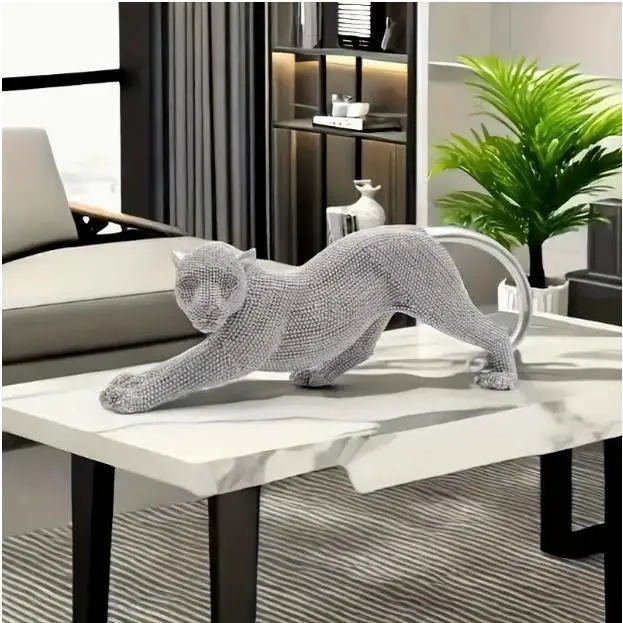 Glam Walking Resin Cheetah Statue - Home Decoration Items, Modern Leopard Figurine for Bedroom Room Decor, Home Office Ornaments, Black-Silver Options, Ideal Gift for Styling Enthusiasts