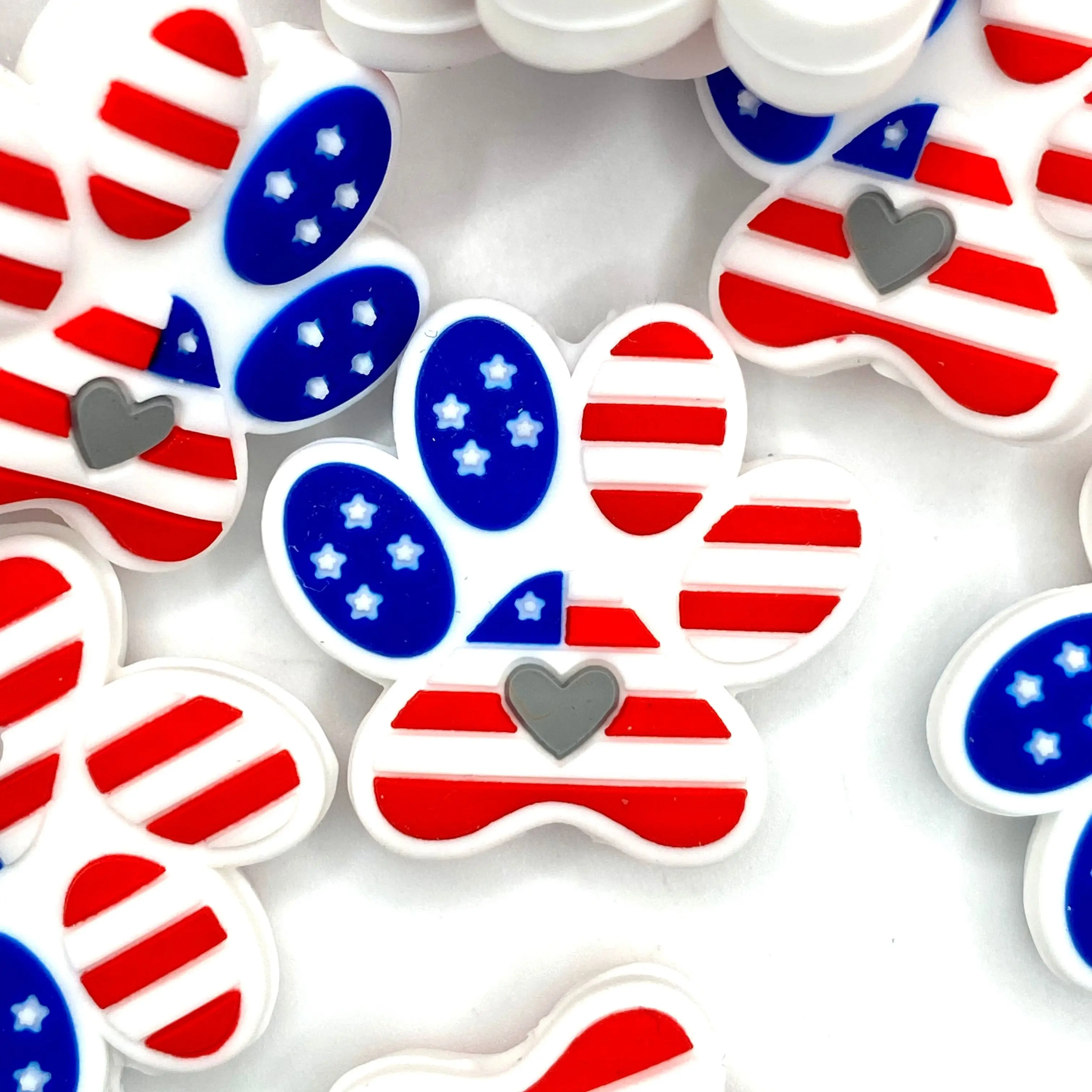 1pc United Paws of America Silicone Focal Beads - Paw Shape Beads & DIY Craft Supplies for Beadable Pens Keychains