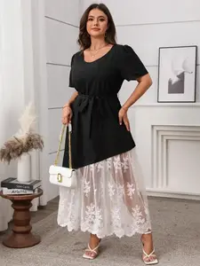 Plus Size Lace Patchwork Short Sleeve Maxi Dress