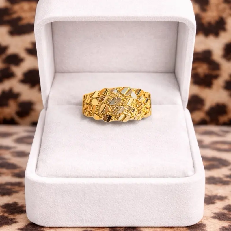 Nugget ring Nugget ring