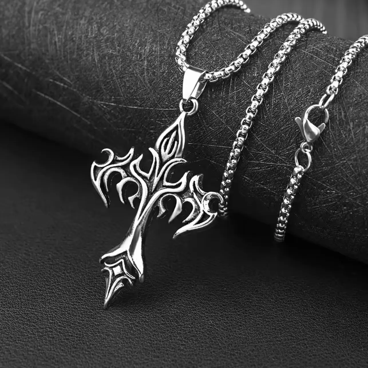 Gothic Punk Cross Pendant Necklace - Elegant Design for Men and Women, Adjustable Fit