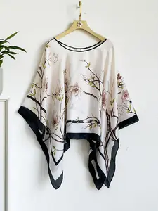 French Bohemian Luxury Paisley Silk Feel Shawl, Windproof Sandproof Soft Boho Style Scarf Wrap, Fashionable Versatile Accessory for Stylish, Fitted Design