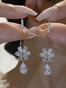 Fashion New Trend Luxury Water Drill Water Diamond Accents Flower Ear Hook Style Earrings for Women, Ear Hook Design, Long Elegant Rhinestone Jewelry, High-Quality Ear Accessories