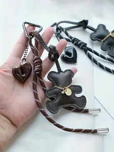 Bear Keychain, Keychain For Bags, Men Women'S Bag Charm Bear Shaped Keyring with Triangular Elastic Closure & Heart Charms Handmade Woven Cord Lanyard PU Leather Bear and Love Pendant Key Chain Accessories for Backpack,Handbag,Purses,Keys Black