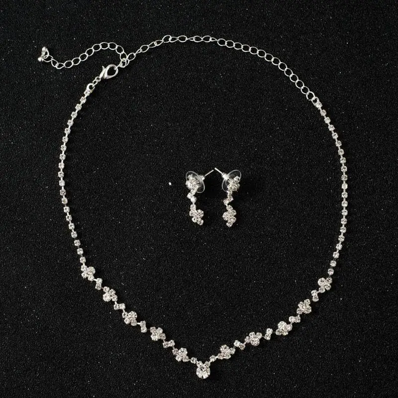 Women's 2-Piece Alloy Bridal Set - Sparkling Rhinestone & Bow Embellishment Necklace, Dangle Earrings for Wedding Wear, Brand New Unisex-Named Costume Jewelry Accessory, Necklace And Earrings Set, Bow And Rhinestone Embellishment Necklaces
