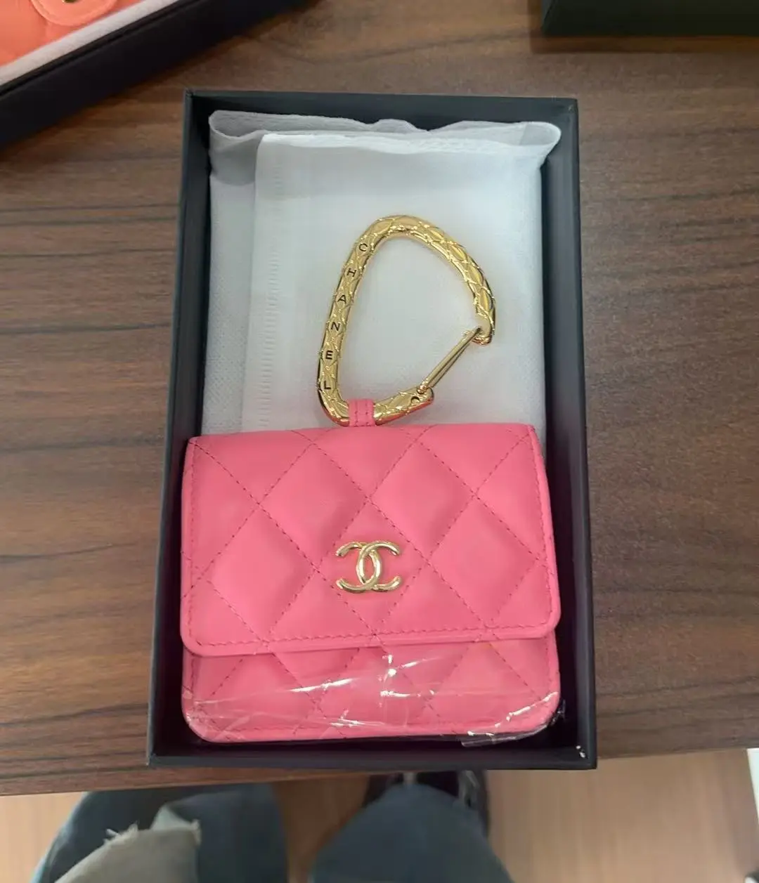 Pre-owned CHANEL france wallet H1 Bright Pink Caviar Leather SM06280025