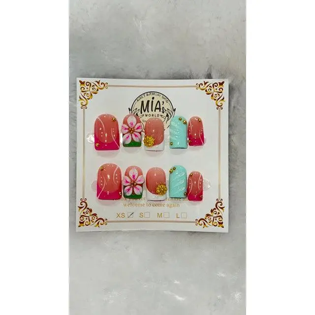 Garden Pop Short Square Press-On Nails | MIA’s World