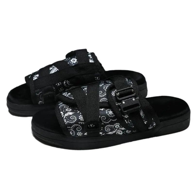 Bandanna Slides for Men and Women – Featuring Custom Bandanna Print with Adjustable Straps, Comfortable Arch Support & Slip-Resistant Sole, Ideal for Wide/Narrow Feet, Black & White Footwear,Sandals(Sports & Outdoor)