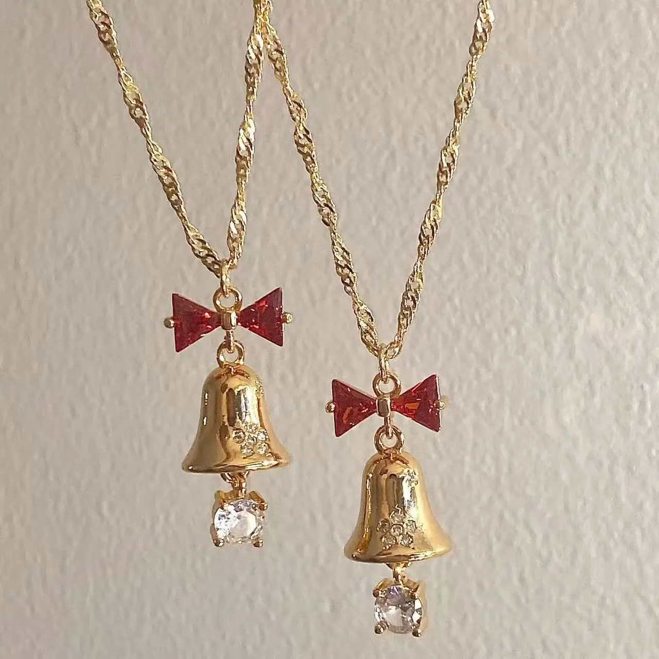Women's Elegant Festive Bell and Bow Pendant Necklace - Gold-Plated Collarbone Chain with Zircon Crystal, Daily Wear Costume Fashion Accessory, Daily Wear Necklace, Bell & Bow