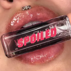 Turn up the heat lip plumper
