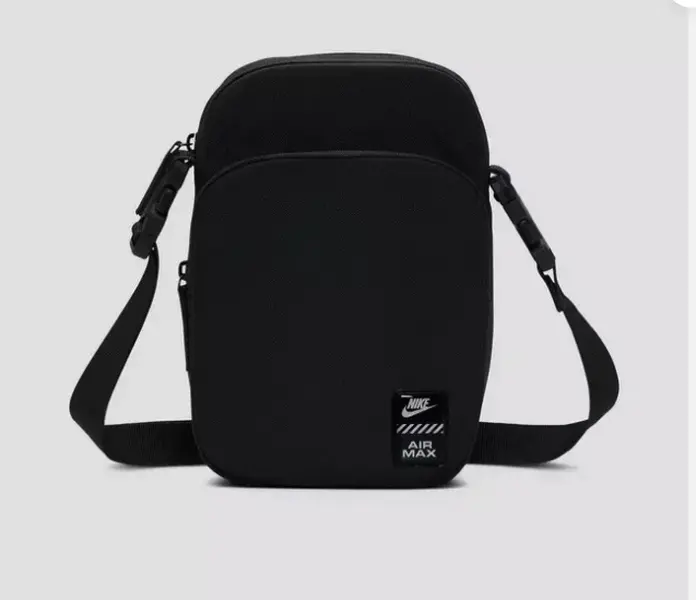 Nike Heritage Air Max Crossbody Bag (4L) - Black Nike Heritage Air Max Crossbody Bag (4L) - Black