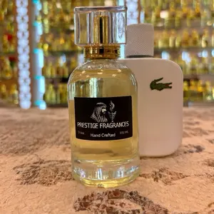 La Coast White | Mens | fresh, clean, and citrusy woody fragrance, blending bright grapefruit and spicy cardamom/rosemary with a heart of tuberose and a base of cedar, suede, and leather, making it a sporty