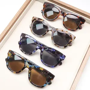 4 Pack Bifocal Reading Sun Glasses for Women Men Outdoor UV Protection Blue Light Blocking Spring Hinge Fashion Frame Daily