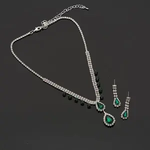 Wedding Jewelry Set Silver Emerald Plating Dangle Necklace Earrings Set for Unisex Elegance in Every Detail Perfect for Special Day Silver Plating with Emerald Color Finish
