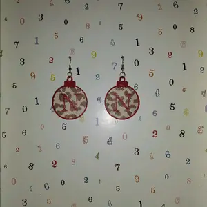 "N" Ornament Initials