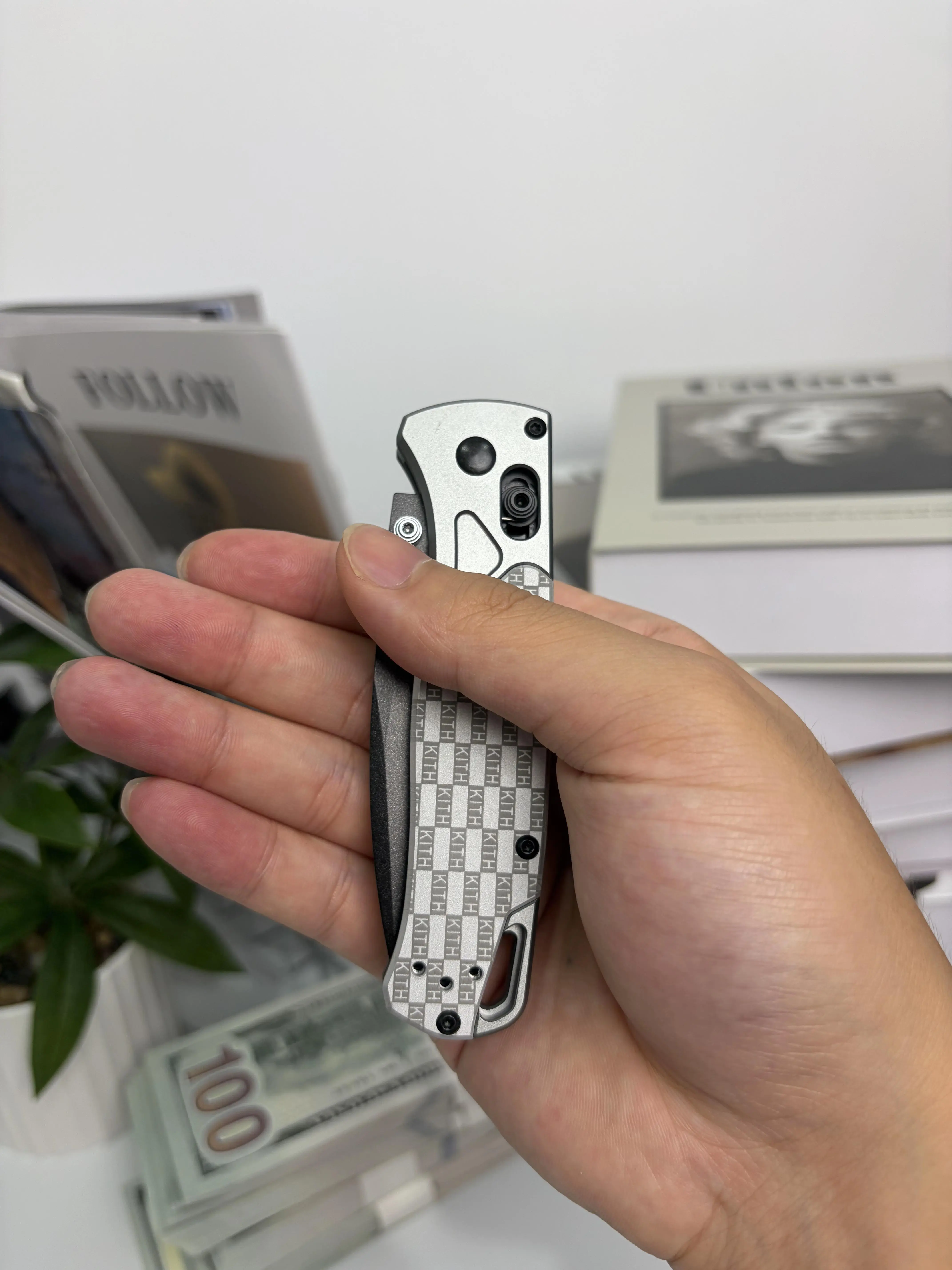 H535-2501 Safety Lock Folding Pocket Knife | Heavy Duty Metal Handle, EDC Tactical Tool, Outdoor Camping Survival Knife, Ideal Present for Men