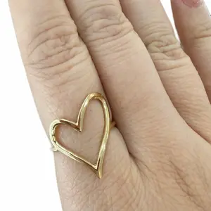 14KT Gold Open Heart Ring - Elegant and Stylish Jewelry for Women