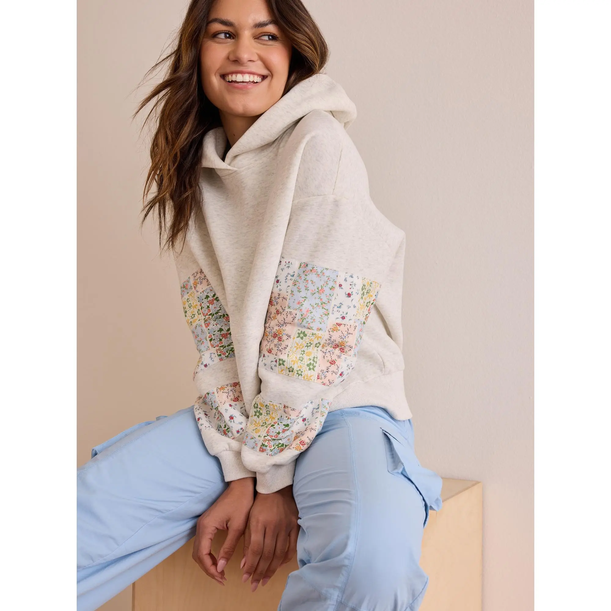 Cute Hoodies for Teen Girls Floral Embroidered Patchwork Hoodie Y2k Oversized Pullover Sweatshirt Preppy Streetwear