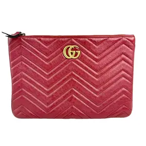 Pre-owned GUCCI Leather Clutches & Wristlets GG Marmont Red Matelasse Clutch