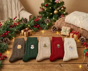 5-Pairs Women's Solid Mid Socks Winter Cable Knit Christmas Sock Set Snowman Embroidery