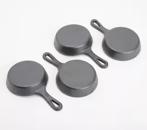 Temp-tations Set of 4 Winter Whimsy Cast Iron Cookie Skillets