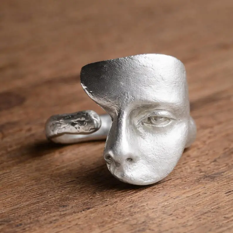 Handcrafted 925 Sterling Silver Abstract Face Ring – Minimalist Artistic Statement Jewelry.