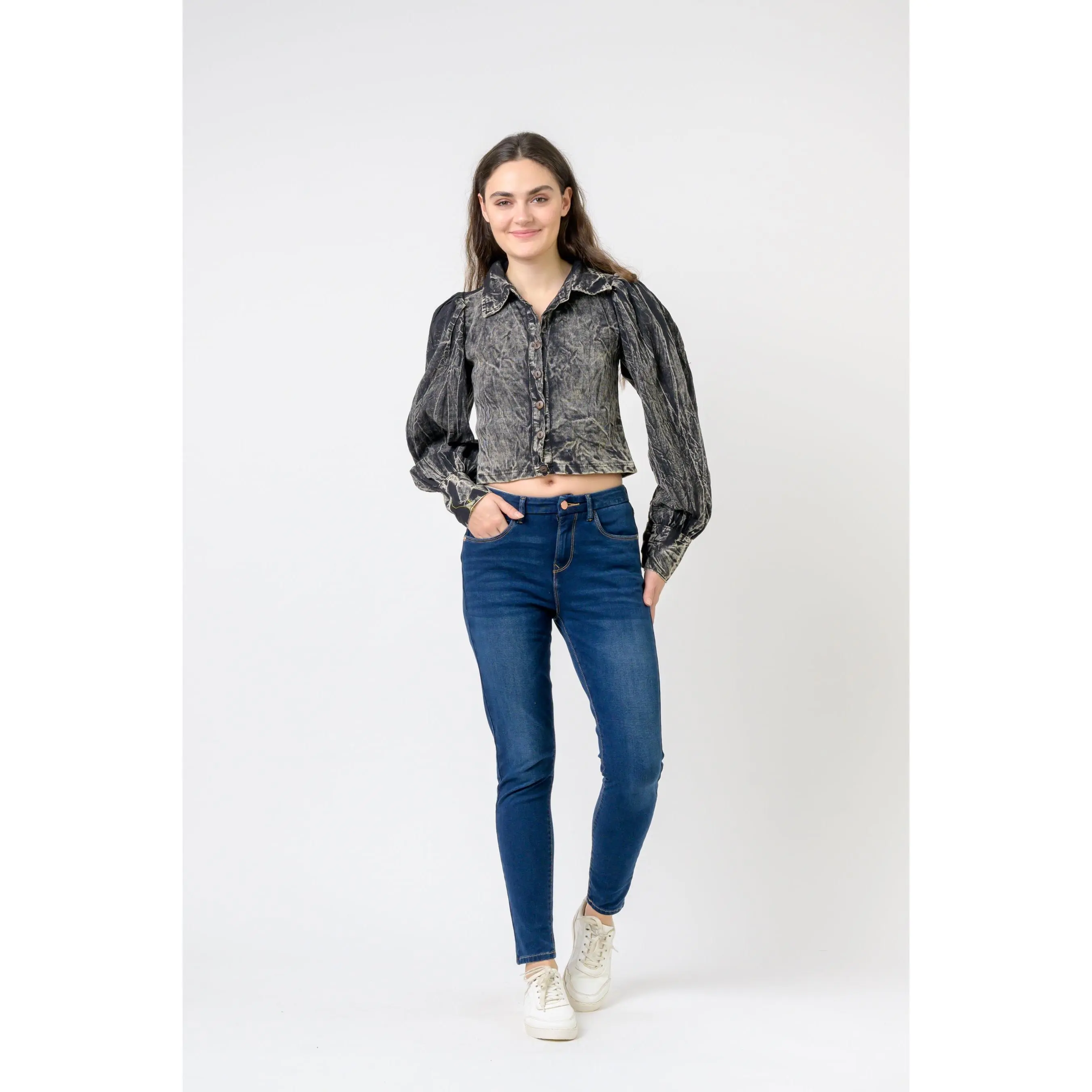 Rhea Puff Style Crop Top