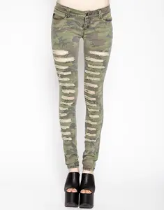 SHREDDED CAMO SKINNY PANTS