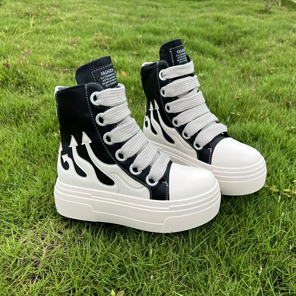 Vintage Style High-Top Fashion Sneakers, Waterproof Thick Sole, Embroidered, Lace-Up Closure, Round Toe, PU and Microfiber Fabric, Rubber Sole, Lightweight, Suitable for Men and Women Casual Shoes, Hand Wash/Dry Clean