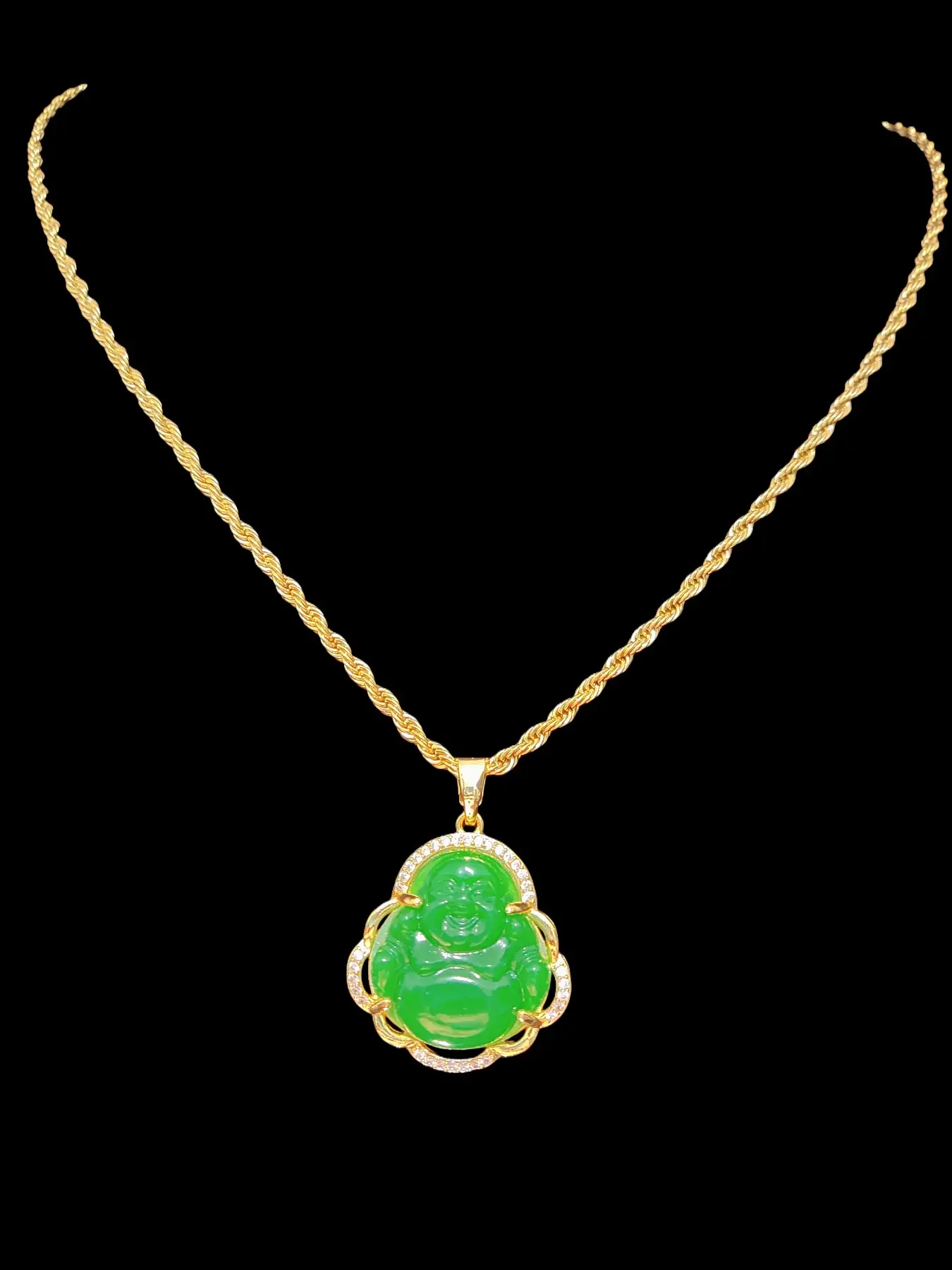 Artificial Zircon Buddha Pendant Necklace with Stainless Steel Twisted Chain, Unisex Hip Hop Vintage Jewelry for Daily Wear or Party, Dainty Necklace, Fashion Accessory Necklace, High End Necklace, Faith Necklace, Shining Necklace, Exquisite Jewelry Gift