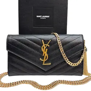 Pre-owned Yves Saint Laurent Leather Crossbody Bags SAINT LAURENT Black Grained Chevron Cassandra Clutch with Chain/Tassel
