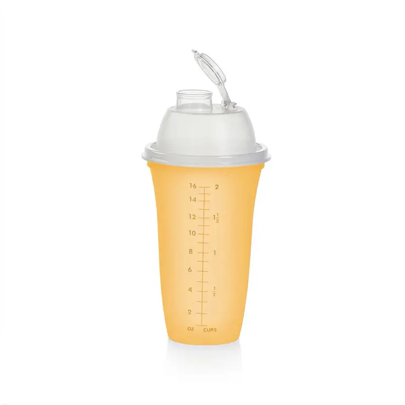 Tupperware Classic Quick Shake Container